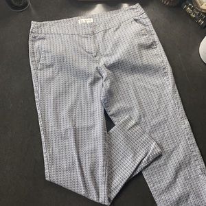 Woman’s fit dress slack